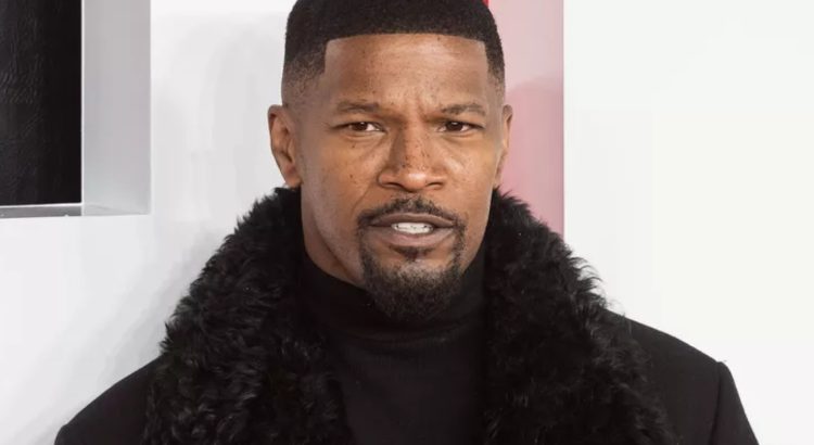 insiden-di-restoran-jamie-foxx-terluka-akibat-lemparan-gelas-saat-rayakan-ulang-tahun-ke-57