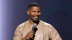 insiden-di-restoran-jamie-foxx-terluka-akibat-lemparan-gelas-saat-rayakan-ulang-tahun-ke-57