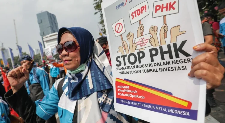 Meningkatnya Kasus PHK di Indonesia: Lebih dari 26.000 Korban Hingga Mei 2025