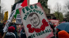 Hakim Tolak Permintaan Pembebasan Aktivis Pro-Palestina Mahmoud Khalil dari Penahanan Imigrasi